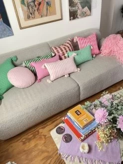 Archive New YorkSantiago Grid Pillow 18x18 - Baby Pink/Umber 12 Archive New YorkSantiago Grid Pillow 18x18 - Baby Pink/Umber -Fashion comprehensive store Archive New York Santiago Grid Pillow 18x18 Baby Pink Umber 20211110052442