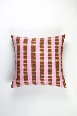 Archive New YorkSantiago Grid Pillow 18x18 - Baby Pink/Umber 15 Archive New YorkSantiago Grid Pillow 18x18 - Baby Pink/Umber -Fashion comprehensive store Archive New York Santiago Grid Pillow 18x18 Baby Pink Umber 20211110052444