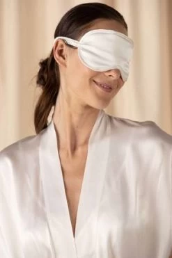 NK IMODEBridal Gift Set - Ivory