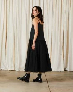 Ali GoldenDROP WAIST RUFFLE DRESS W/ MESH SKIRT - BLACK -Fashion comprehensive store DROP WAIST RUFFLE DRESS W MESH SKIRT BLACK 20230829000646