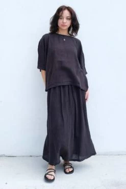 Black CraneDouble Layered Skirt - Black