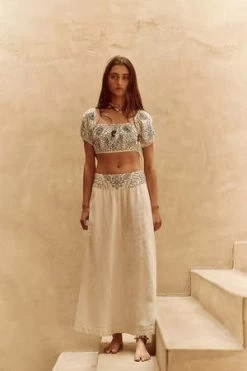 Free PeopleLotus Set - White/Black Combo -Fashion comprehensive store Free People Lotus Set White Black Combo 20230625224111