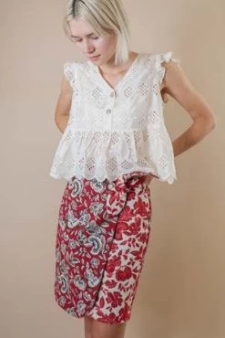 Jess MeanyVerbena Skirt - Red Florals 8 Jess MeanyVerbena Skirt - Red Florals -Fashion comprehensive store Jess Meany Verbena Skirt Red Florals 20230826023844