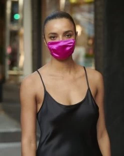 KES NYCPeace Face Covering Carnation Set (5 In 1 Pack) -Fashion comprehensive store KES Peace Face Covering Carnation Set 5 in 1 Pack 20211012191705 1