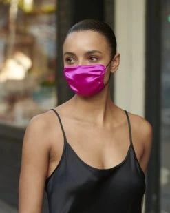 KES NYCPeace Face Covering Carnation Set (5 In 1 Pack) -Fashion comprehensive store KES Peace Face Covering Carnation Set 5 in 1 Pack 20211012191705 2