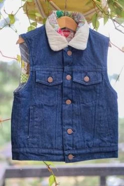 Clare V.KIDS Clare V. Quilt-lined Classic Vest - Flower Shop