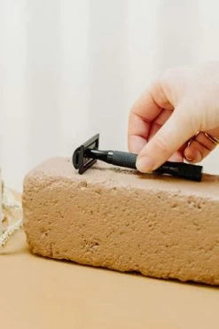 Well KeptSafety Razor