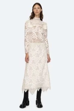 Sea New YorkDalia Lace L/S Top - Ivory -Fashion comprehensive store Sea NY Dalia Lace L S Top Ivory 20230906204542