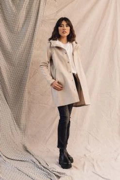 StutterheimMosebacke Rain Jacket - Light Sand