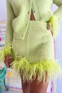VivettaFeather Trim Cable Knit Skirt - Lime